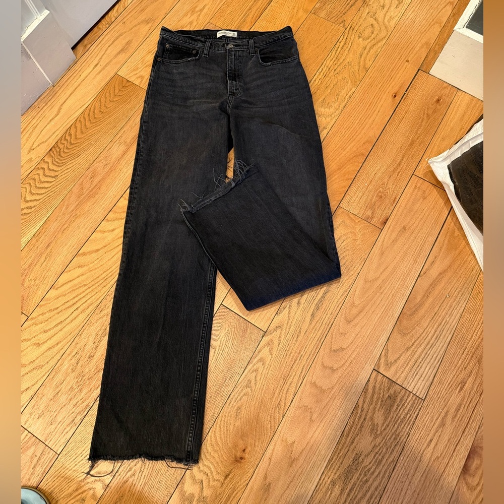Abercrombie & Fitch, High Rise 90s Relaxed Jean - size 30 (10) extra long - Picture 11 of 14